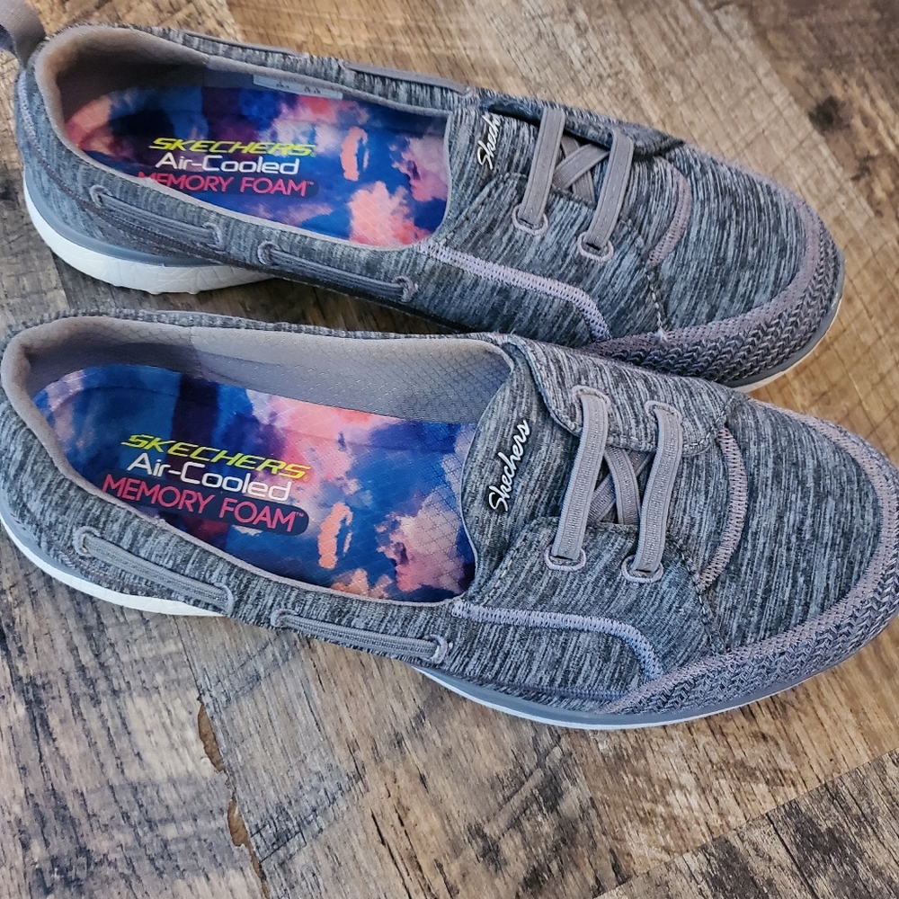 Womens skechers air cooled memory foam slip-on walking shoes
